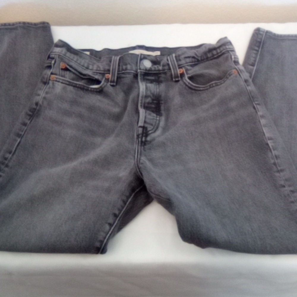 Levi's wedgie button fly jeans size 29